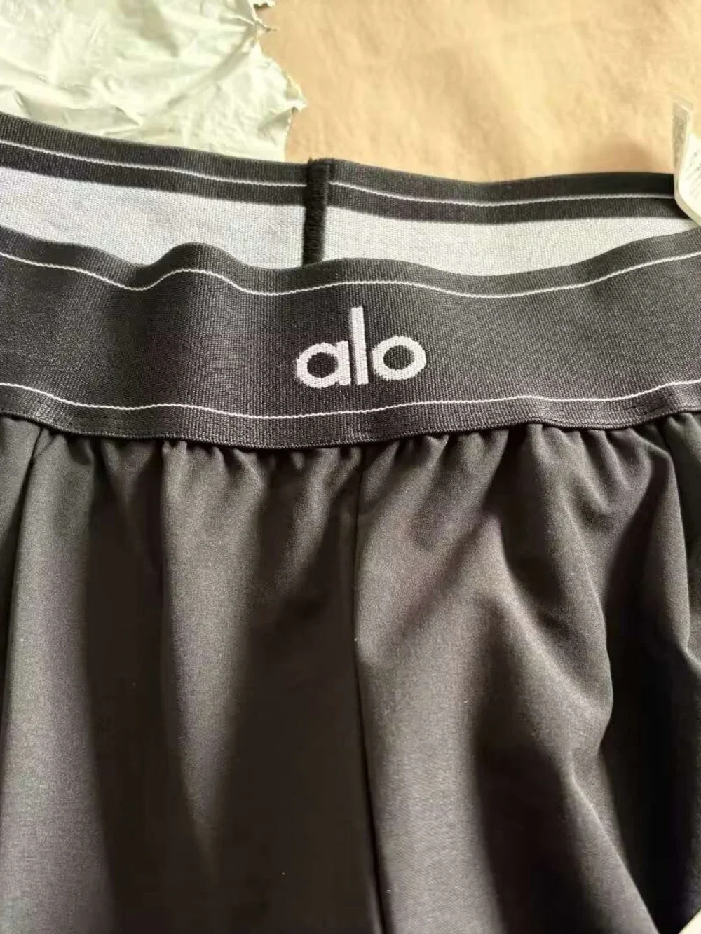 ALO Yoga Black Wide-Leg Pull-On Pants with Logo Waistband